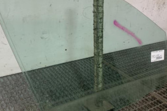 Vitre avant gauche MERCEDES CLASSE C 204