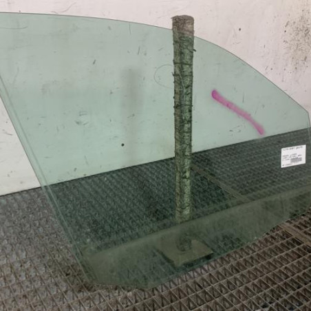 Vitre avant gauche MERCEDES CLASSE C 204
