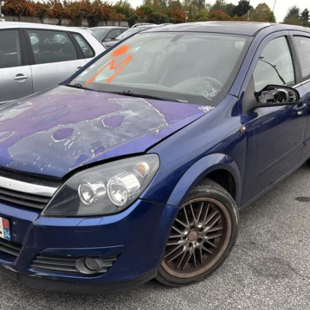 Reservoir essence OPEL ASTRA H Photo n°1