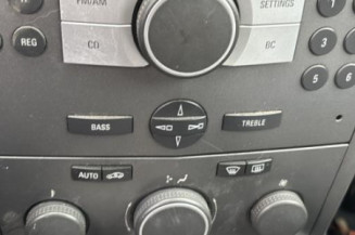 Reservoir essence OPEL ASTRA H