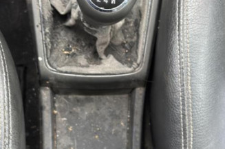 Reservoir essence OPEL ASTRA H