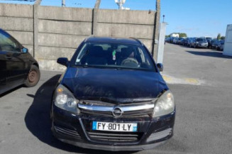 Reservoir essence OPEL ASTRA H