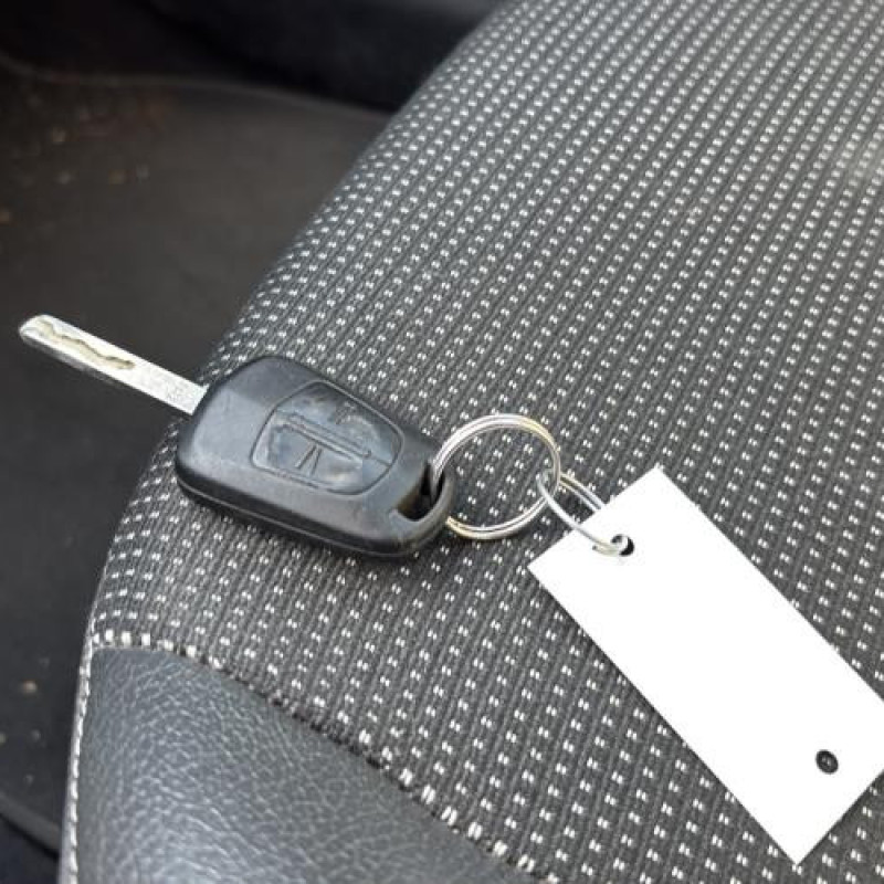 Reservoir essence OPEL ASTRA H Photo n°19