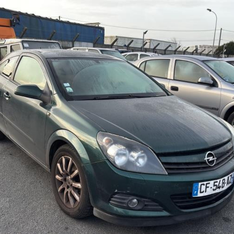 Reservoir essence OPEL ASTRA H Photo n°3