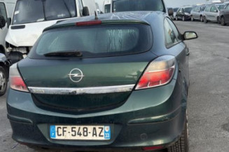 Reservoir essence OPEL ASTRA H