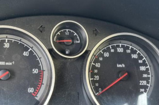 Reservoir essence OPEL ASTRA H