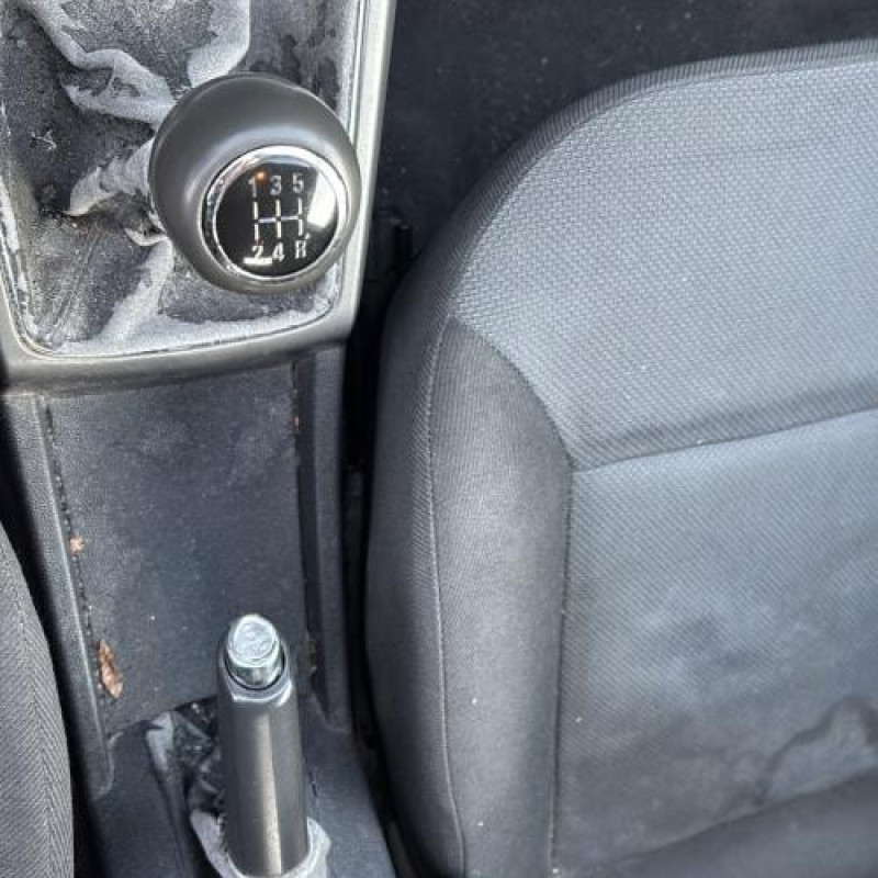 Reservoir essence OPEL ASTRA H Photo n°20