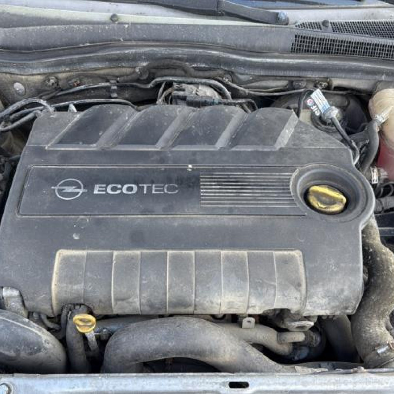 Reservoir essence OPEL ASTRA H Photo n°9