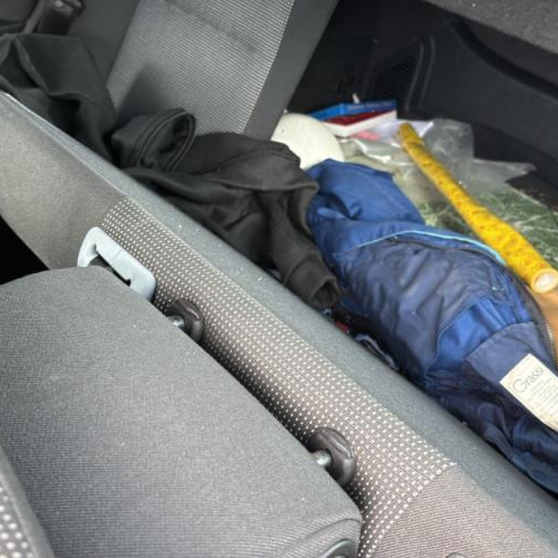 Reservoir essence OPEL ASTRA H Photo n°15