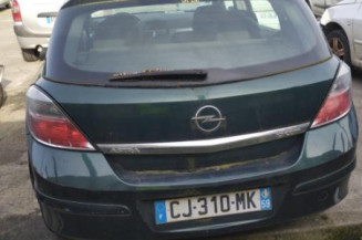 Reservoir essence OPEL ASTRA H