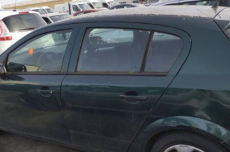 Reservoir essence OPEL ASTRA H