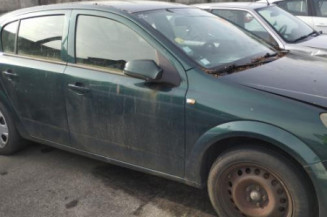 Reservoir essence OPEL ASTRA H