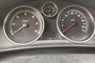 Reservoir essence OPEL ASTRA H