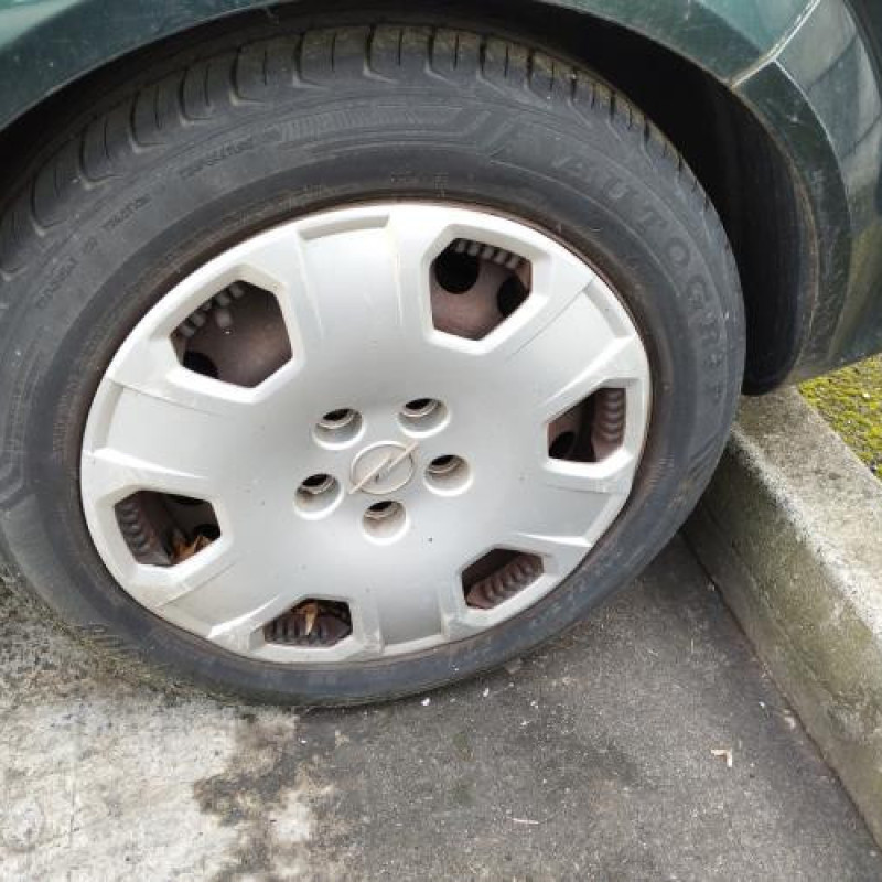 Reservoir essence OPEL ASTRA H Photo n°20