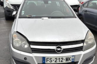Reservoir essence OPEL ASTRA H