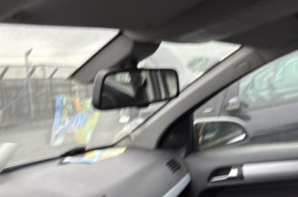 Reservoir essence OPEL ASTRA H