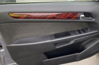 Reservoir essence OPEL ASTRA H