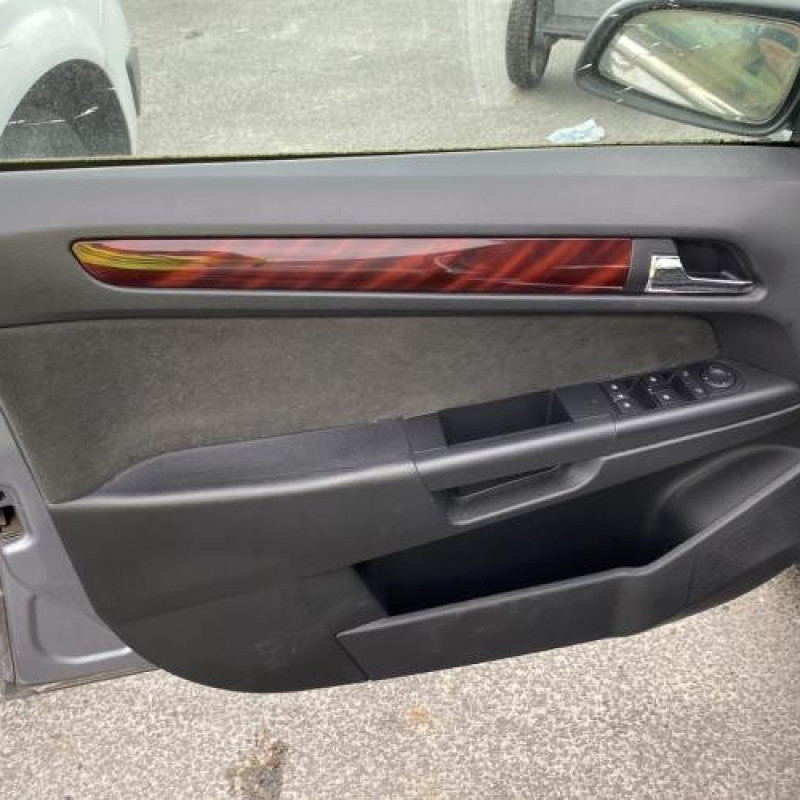 Reservoir essence OPEL ASTRA H Photo n°9