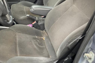 Reservoir essence OPEL ASTRA H