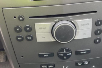 Reservoir essence OPEL ASTRA H