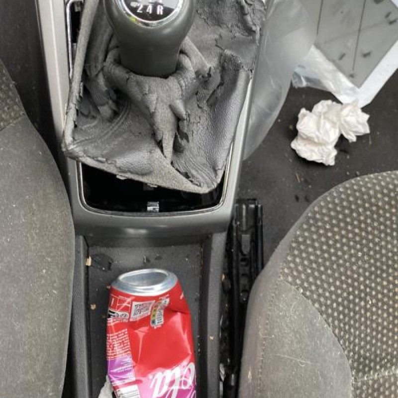 Reservoir essence OPEL ASTRA H Photo n°18