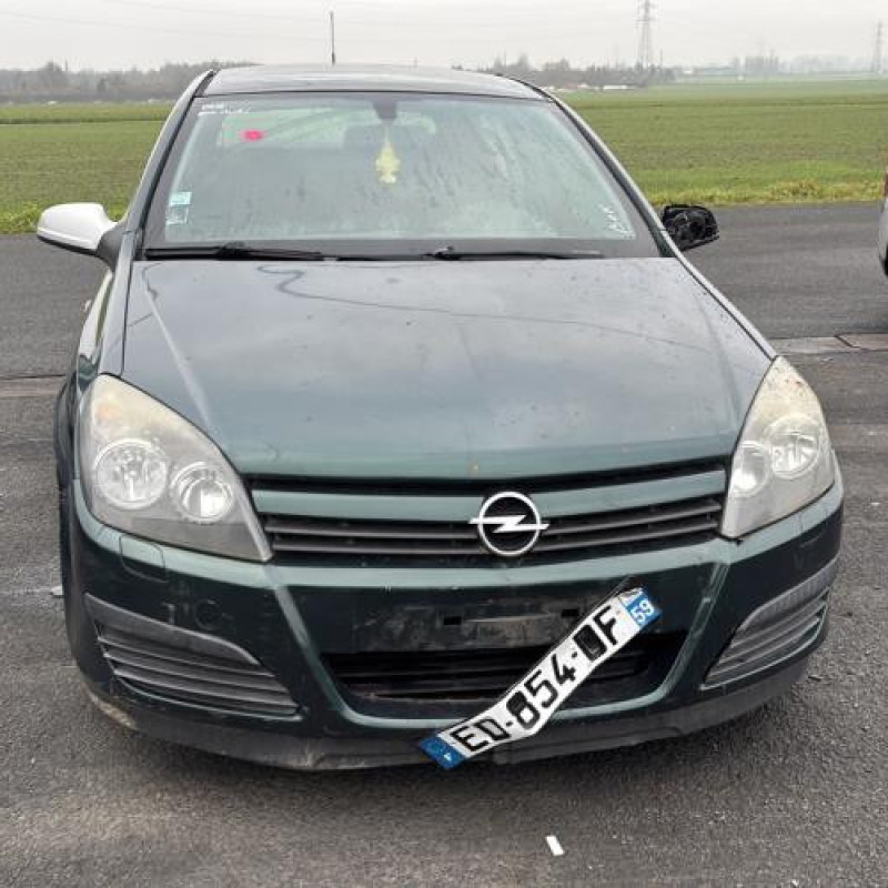 Reservoir essence OPEL ASTRA H Photo n°8