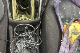 Reservoir essence OPEL ASTRA H