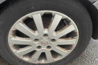 Reservoir essence OPEL ASTRA H