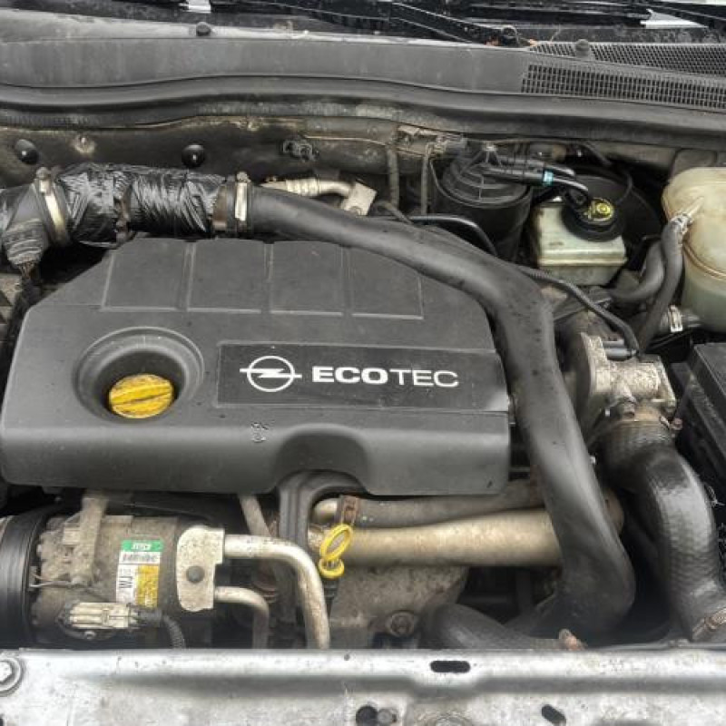 Reservoir essence OPEL ASTRA H Photo n°19