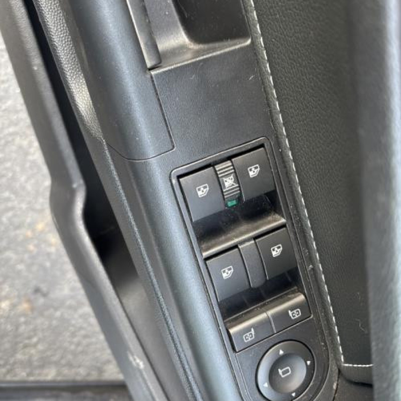 Reservoir essence OPEL ASTRA H Photo n°10