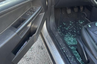 Reservoir essence OPEL ASTRA H