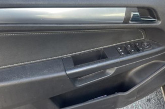 Reservoir essence OPEL ASTRA H