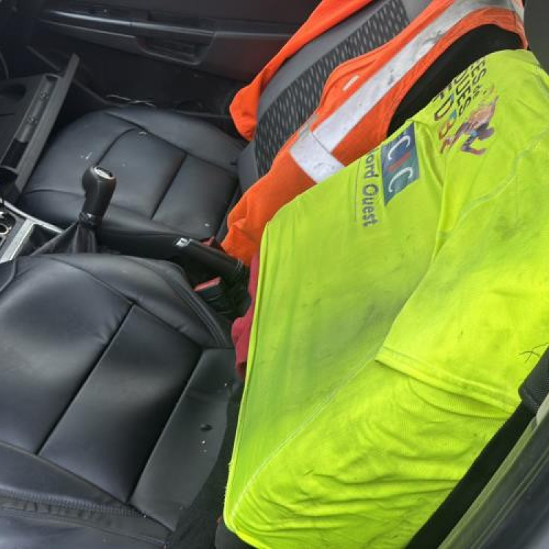 Reservoir essence OPEL ASTRA H Photo n°11