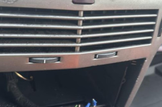 Reservoir essence OPEL ASTRA H