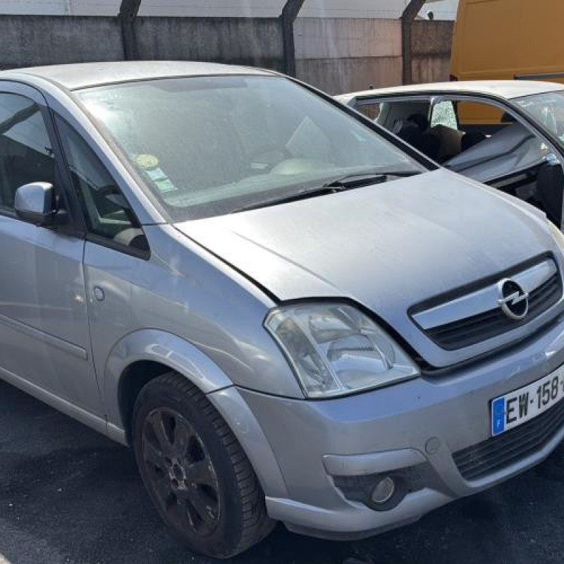 Trappe d'essence OPEL MERIVA A Photo n°2