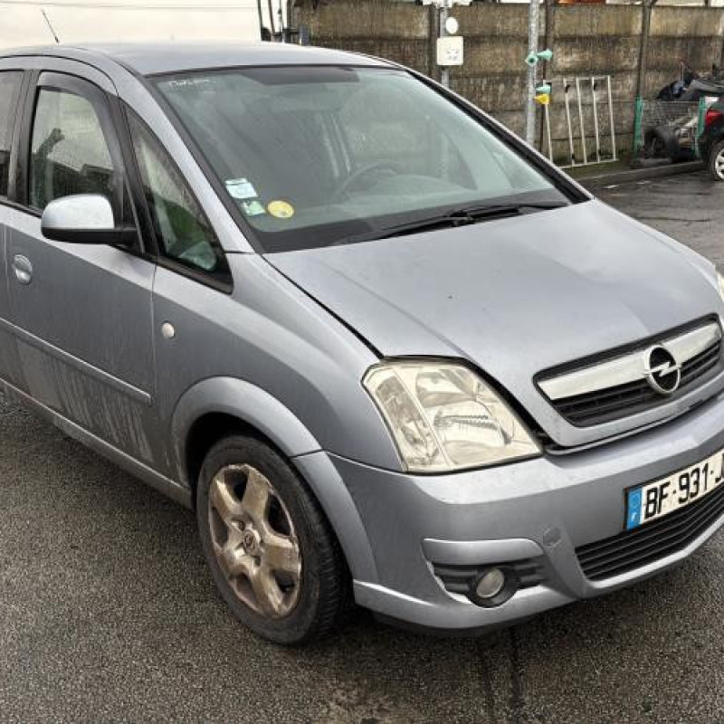 Trappe d'essence OPEL MERIVA A Photo n°2