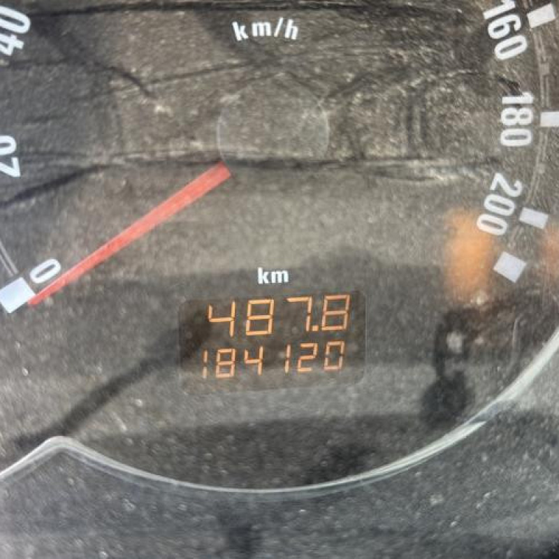 Trappe d'essence OPEL MERIVA A Photo n°15