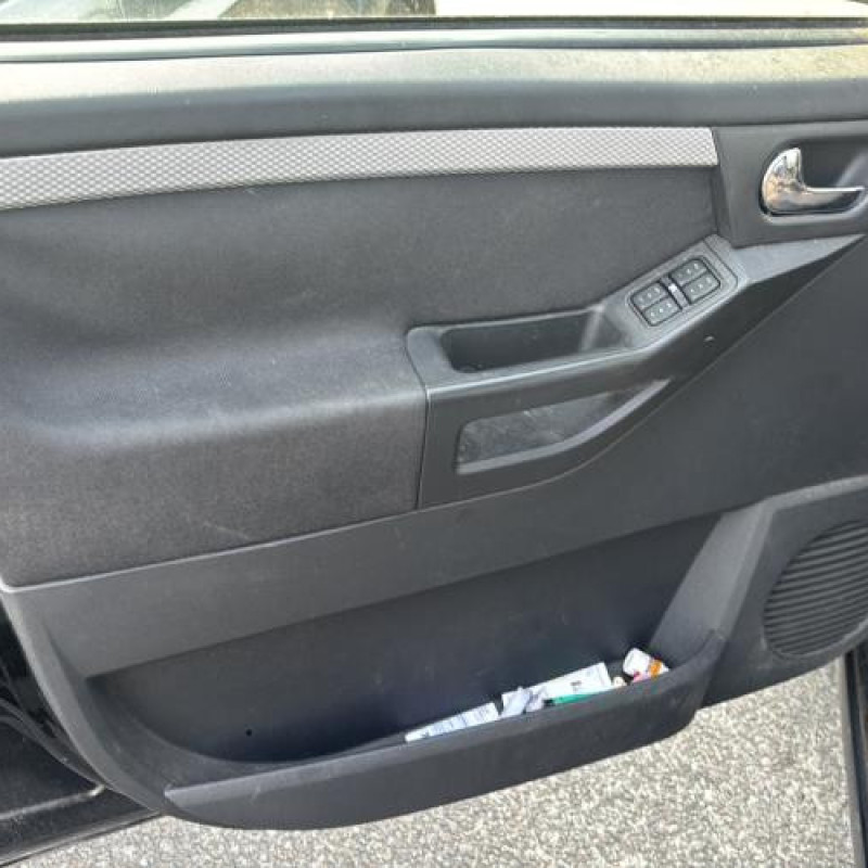 Trappe d'essence OPEL MERIVA A Photo n°9