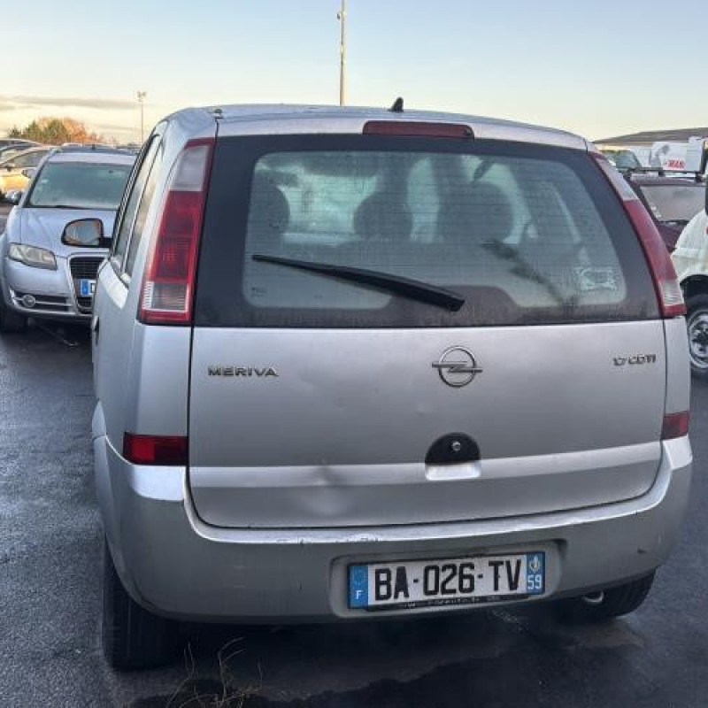 Trappe d'essence OPEL MERIVA A Photo n°5