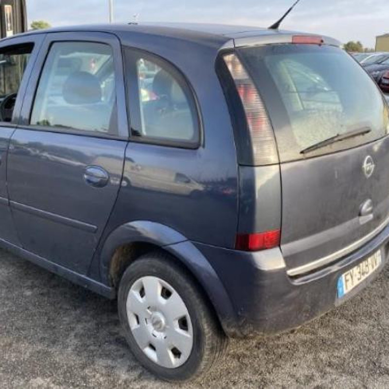 Trappe d'essence OPEL MERIVA A Photo n°11