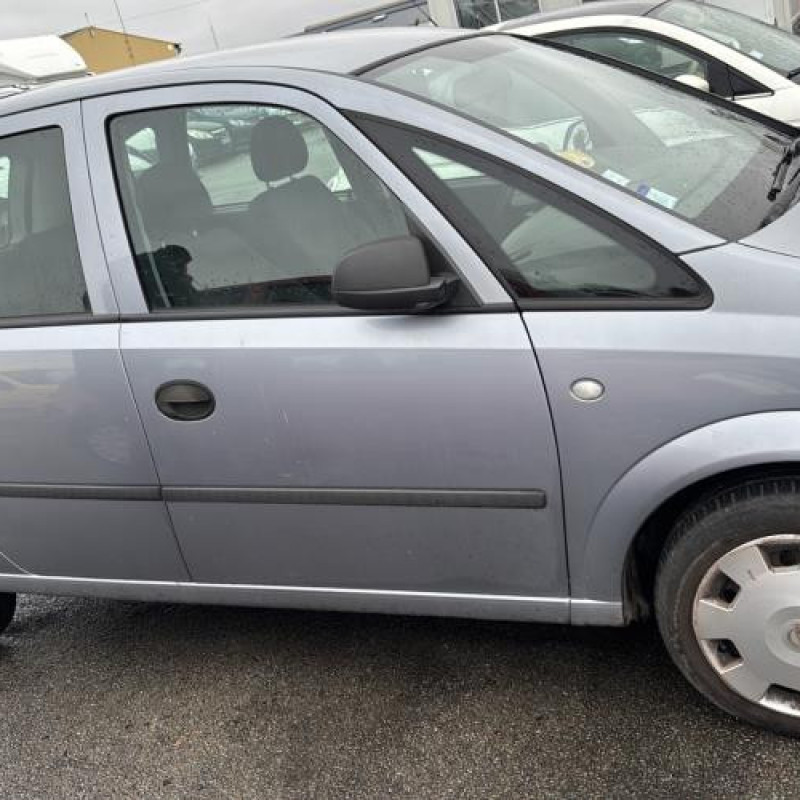 Trappe d'essence OPEL MERIVA A Photo n°12