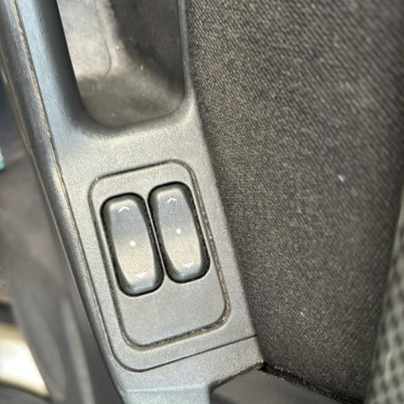 Retroviseur droit OPEL MERIVA A Photo n°10