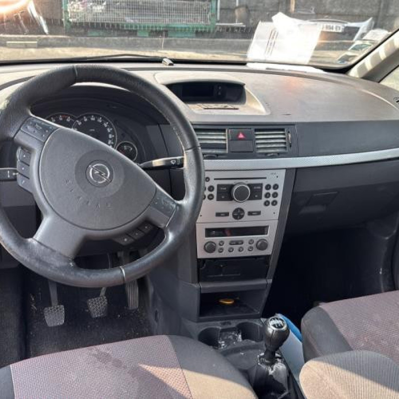 Leve vitre electrique arriere gauche OPEL MERIVA A Photo n°15