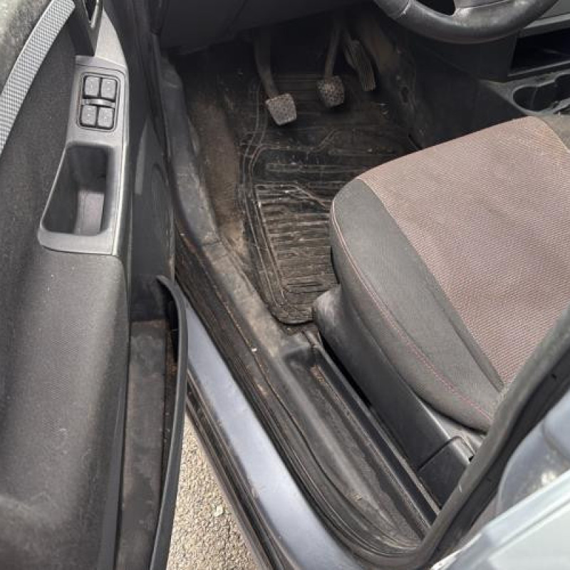 Leve vitre electrique arriere gauche OPEL MERIVA A Photo n°11