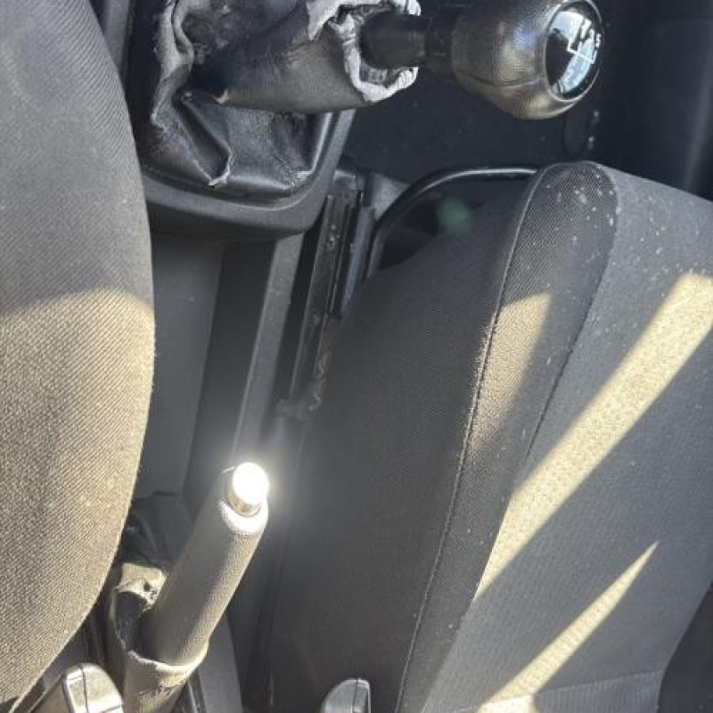 Vase de lave glace OPEL MERIVA A Photo n°19