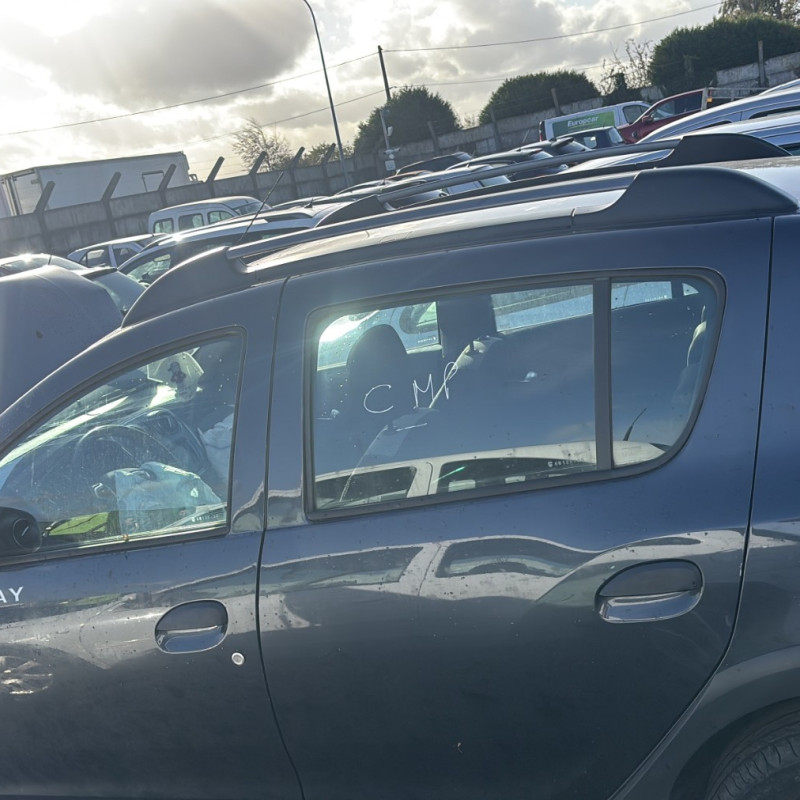 DACIA SANDERO 2 PHASE 2 1.0i - 12V TURBO TCE 100 Photo n°19