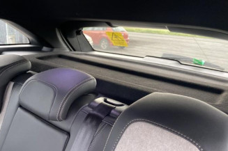 PEUGEOT 3008 2 PHASE 2 1.6i - 16V TURBO HYBRID 4X4