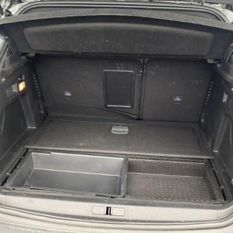 PEUGEOT 3008 2 PHASE 2 1.6i - 16V TURBO HYBRID 4X4 Photo n°19