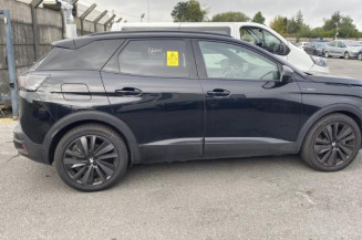 PEUGEOT 3008 2 PHASE 2 1.6i - 16V TURBO HYBRID 4X4