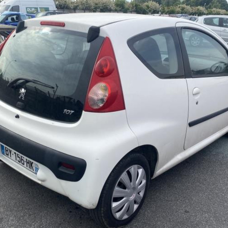 Moteur PEUGEOT 107 Photo n°7